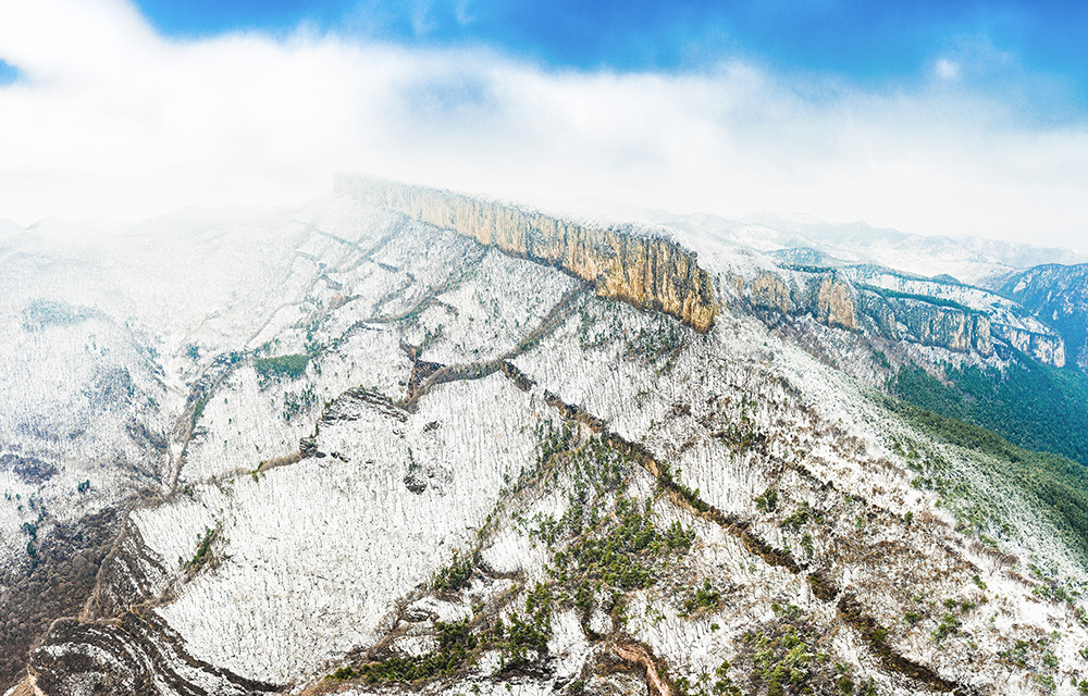 太行龍泉驟降春雪 青山林海銀裝素裹【3】